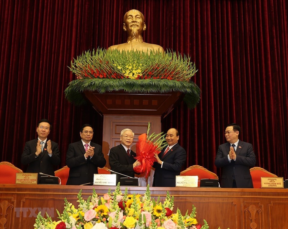 Đồng chí Nguyễn Phú Trọng được bầu làm Tổng Bí thư BCH T.Ư khoá XIII