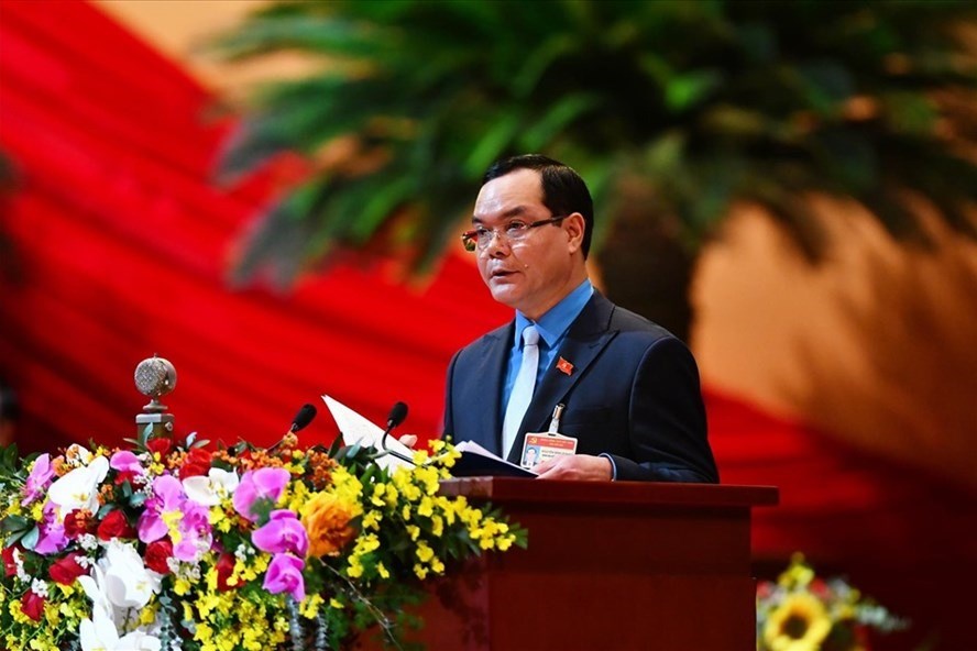 Chủ tịch Tổng LĐLĐ Việt Nam Nguyễn Đình Khang trúng cử BCH Trung ương khóa XIII
