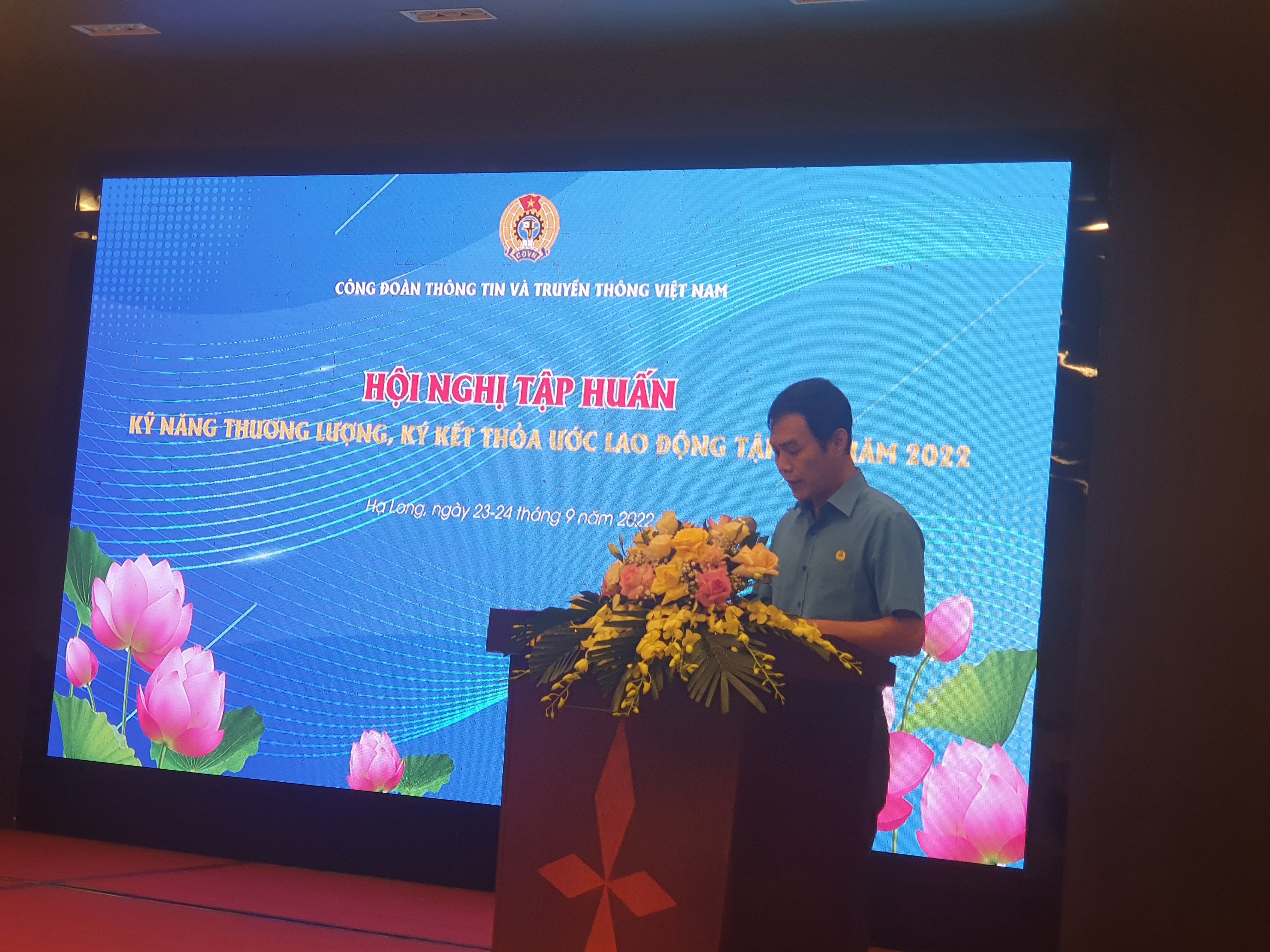 Công đoàn Thông tin và Truyền thông Việt Nam tổ chức Hội nghị tập huấn  kỹ năng thương lượng, ký kết thỏa ước lao động tập thể năm 2022