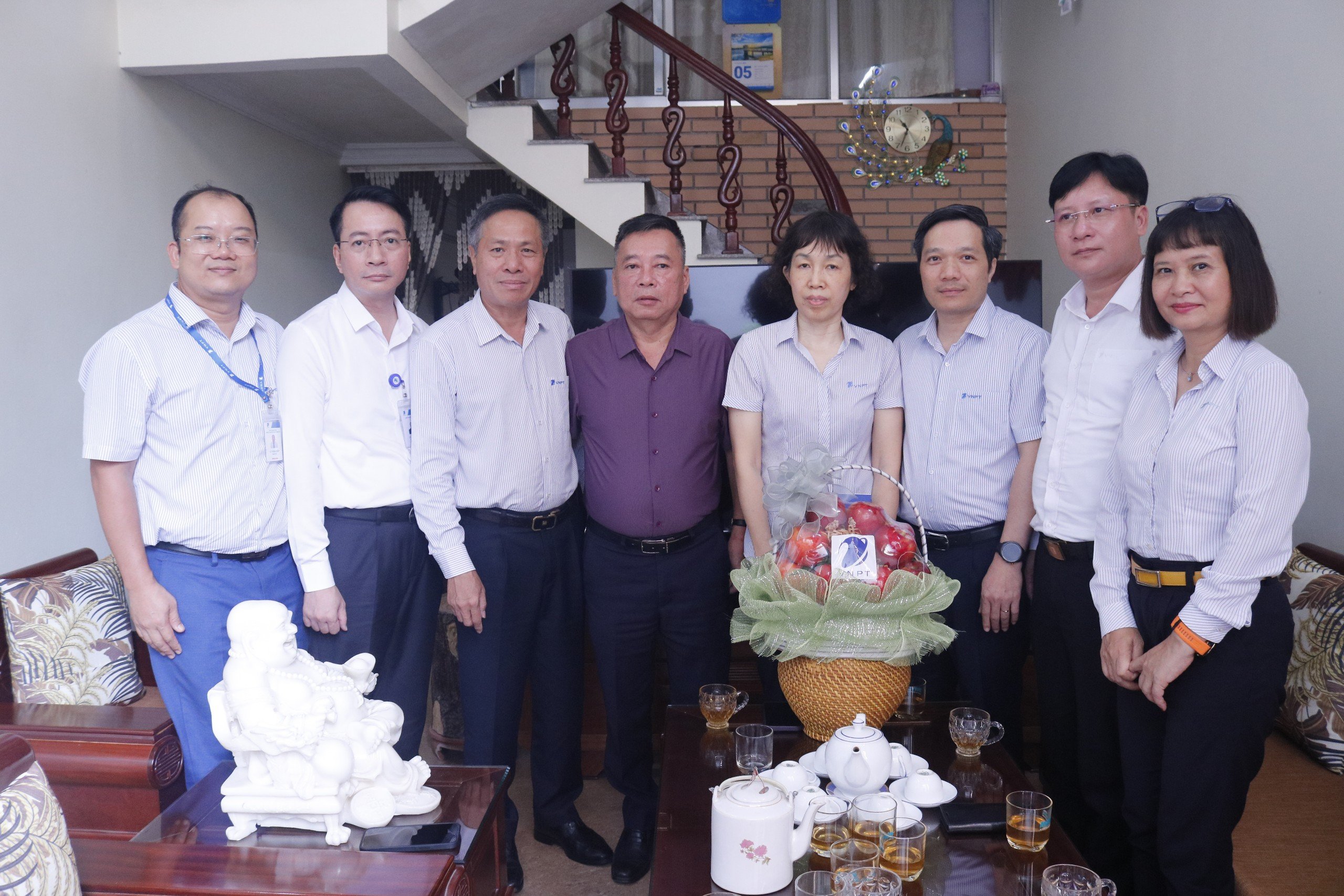 Lãnh đạo Tập đoàn và Công đoàn VNPT thăm hỏi người lao động có hoàn cảnh khó khăn trên địa bàn Quảng Ninh