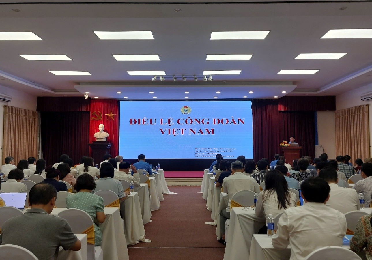 Công đoàn Khoa học và Công nghệ Việt Nam tổ chức  Hội nghị tập huấn nghiệp vụ công tác công đoàn năm 2025